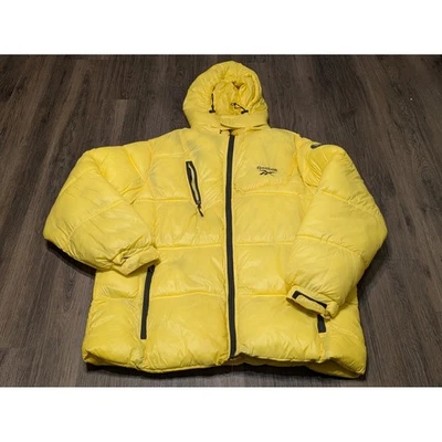 Chaqueta acolchada con capucha y cremallera completa Reebok Puffer Abrigo de invierno amarillo 2XL Foto 1 de 4