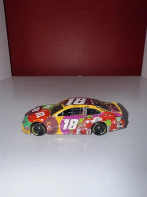 Kyle Busch M&M’s Flavor Vote 2018 1/64 suelto Foto 1 de 4