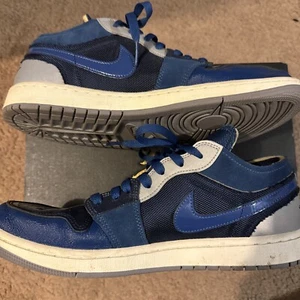 Jordan 1 Low SE Craft Inside Out - Obsidian - DR8867-400 - Picture 1 of 6