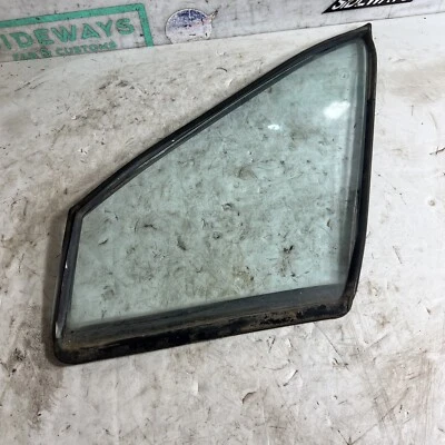 86-91 Mazda RX7 Convertible Puerta Delantera Izquierda Cuarto Ventana Vidrio FC Foto 1 de 4