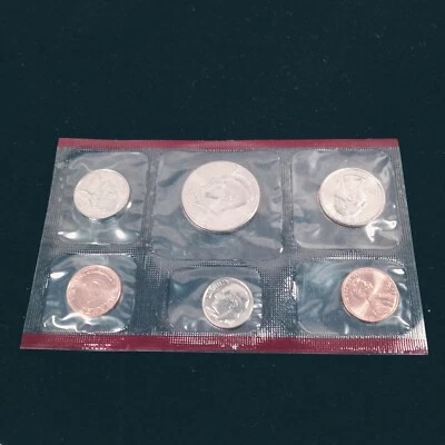 1992 Denver US Mint Set 6 coins Uncirculated - Image 1 of 4