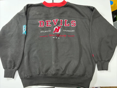 Vintage Lee NHL New Jersey Devils Black Crewneck Sweatshirt Men’s XL 1994 Rare Cover