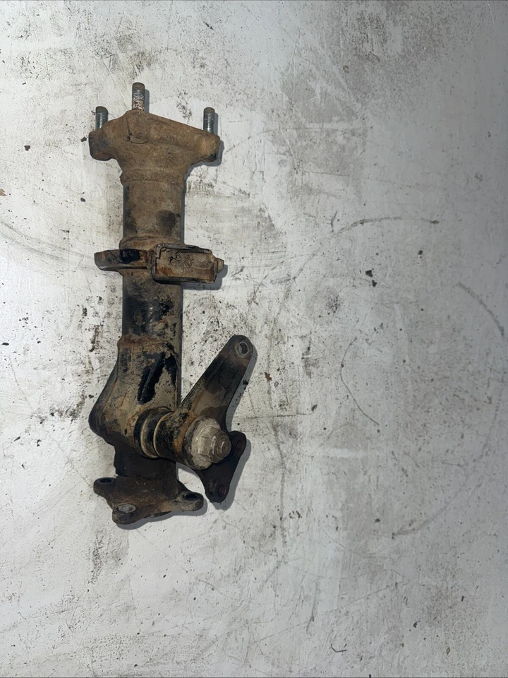 1986 Honda Fourtrax 350 OEM Front Axle Pipe 51330-HA7-650 - Image 1 of 4