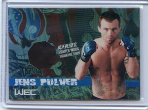 2010 TOPPS UFC MAIN EVENT TAPOUT SHIRT RELIC JENS PULVER WEC