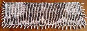 Rideau brise bise ancien en macramé avec pompons -106 cm x 33 cm + pompons - Imagen 1 de 4