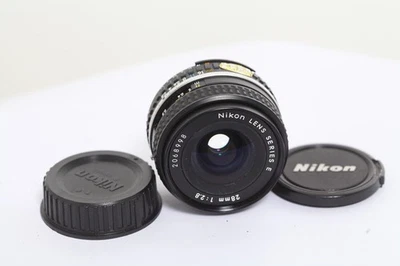 NIKON 28MM F/2,8 SERIES E , GRAN ANGULAR NIKKOR LENS MANUAL , MONTURA AiS - Imagen 1 de 4