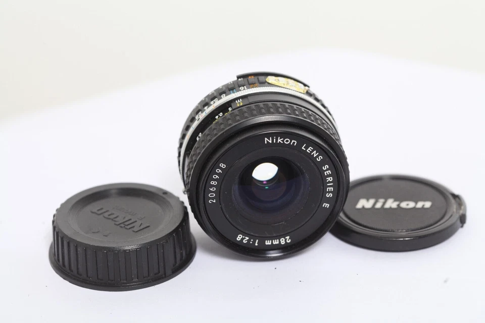 NIKON 28MM F/2,8 SERIES E , GRAN ANGULAR NIKKOR LENS MANUAL , MONTURA AiS - Imagen 1 de 4