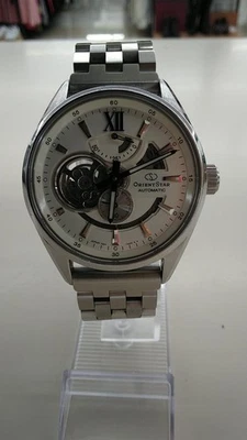 Reloj automático ORIENT STAR Número de modelo: F6F4-UAB0 Foto 1 de 4