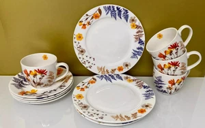 12 tlg. Kaffeeservice mit Blumen NEU Geschirr aus Porzellan toll für den Herbst - Bild 1 von 1