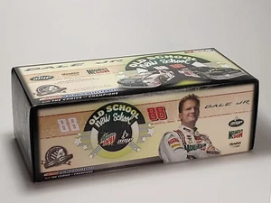 Dale Earnhardt,JR #88 Mt Rugiada Retro 2008 Impala SS Azione 1/24 - Foto 1 di 5