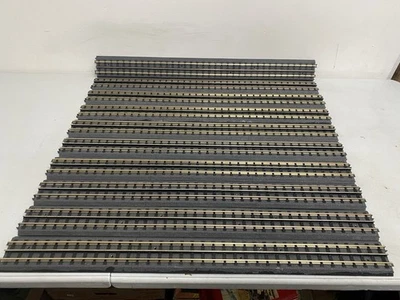 Lot of 10 MTH RailKing Realtrax 30 inch Straight Tracks in Excellent condition - Image 1 of 4