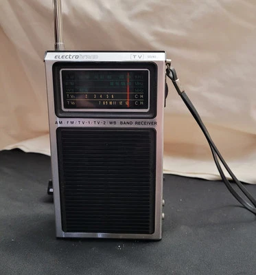 Receptor de banda AM/FM/TV/marca Electro vintage modelo no. 2128 Foto 1 de 4