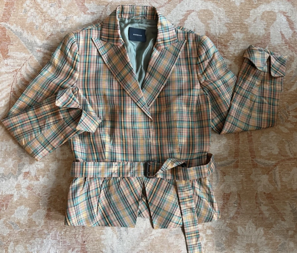 AKRIS PLAID BELTED JACKET 6 GREEN, YELLOW BLACK SILK - Image 1 of 4