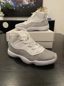 ✅ Size 8 W - Air Jordan 11 White Metallic Silver (2019) Retro Nike US 8W - Picture 1 of 6