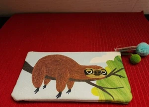 NWT Sloth Canvas Accessory Make Up Bag Pom Pom Zipper Pull Artist’s Loft. - Picture 1 of 6