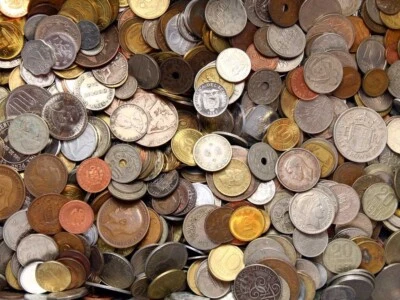 Bundle Exotic, Old Coins Europe World Best MIXED JOB LOT Set 1 lbs Pound 0,45 Kg - Image 1 of 3