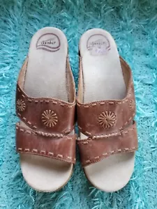 Dansko Slip On Clog Sandals Womens Sunny Brown Leather Wedge Slides Size 40/9.5 - Picture 1 of 8