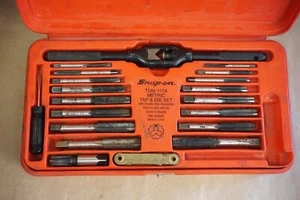 Snap-On Tools Set rubinetto/matrice METRICA 3-12 MM, TDM-117A, NF & NC, usato, custodia originale - Foto 1 di 8