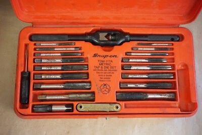 Snap-On 工具 METRIC 3-12 毫米龙头/模具套装,TDM-117A,NF 和 NC,二手,原装盒 — 第 1/4 张图片