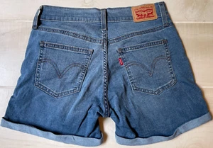 Levi's Pantalón Corto Vaquero Puño Talla 26 Mujer - Imagen 1 de 5