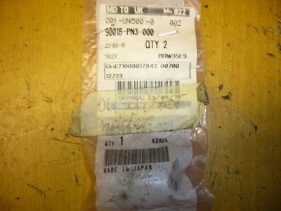 support filtre a huile Honda GX 620 610 gcv 520 530 90018-PN3-000 - Photo 1/2