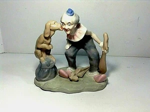 FLAMBO STYLE HOBO CIRCUS CLOWN W/HOUND DOG YOU MISSED A SPOT PORCELAIN FIGURINE - Picture 1 of 3