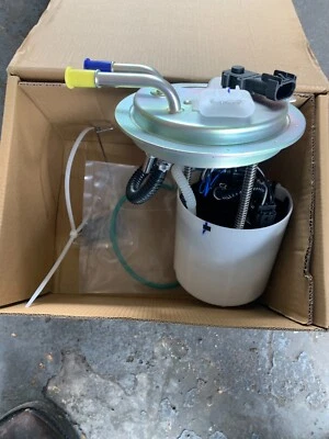 2008-2014 Chevrolet Tahoe Fuel Pump Assembly Brock 21676XKCC 2011 2009 2010 - Image 1 of 2