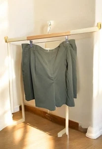 Pantalones Cortos Chinos Karen Scott Oliva Plisados Microfibra Vintage Nuevos con Etiquetas - 24W - Imagen 1 de 4