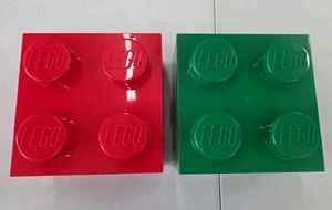 2 Lego Storage Brick Box Container Block 10” x 10” x 7” VGC 2012 Red & Green New - Bild 1 von 6