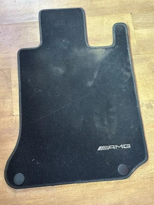 GENUINE MERCEDES AMG C CLASS (W204) COUPE FLOOR MATS 2011-2015 - Image 1 of 4