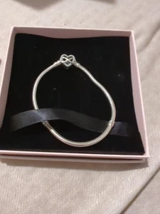💥 Pandora Moments Sparkling Infinity Heart Clasp Snake Chain Bracelet - Picture 1 of 4