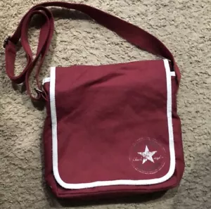 Converse Canvas Flapbag - Picture 1 of 8