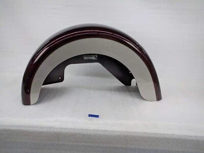 Para-lama traseiro Harley-Davidson Tri Glide ultra esquerdo 2018 torcido cereja - Imagem 1 de 4