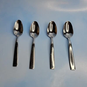 Set Of 4 Oneida Metra Glossy 7" Soup Spoons Used - Picture 1 of 3