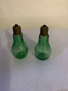 Vintage green light bulb salt and pepper shakers 3 1/2” Both Have S - Picture 1 of 2