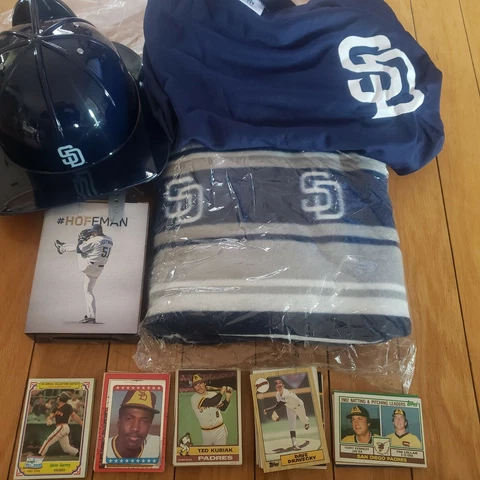 San Diego PADRES SGA  Jersey Blanket HOFFMAN Plaque Fireman Helmet + 100 Cards Cover