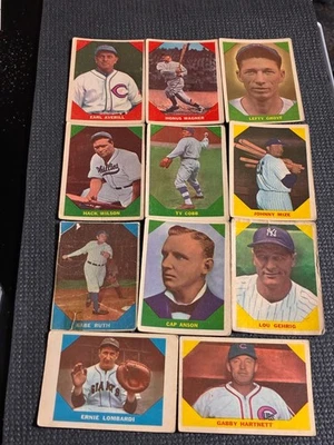Lote de 11 tarjetas de béisbol Fleer 1960-Babe Ruth/Honus Wagner/Lou Gehrig/Ty Cobb-Poor Foto 1 de 4