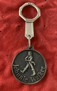 JOHNNIE WALKER KEYRING LLAVERO  VINTAGE MILLER & CO LAS PALMAS - Picture 1 of 11