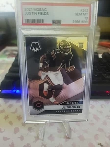 Justin Fields 2021 Panini Mosaic NFL Debut Rookie RC #242 PSA 10 GEM MINT - Picture 1 of 2