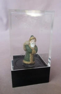 Micro Dollhouse Miniature 1" Metal Santa St Nicolas With Toy Sack - Picture 1 of 12