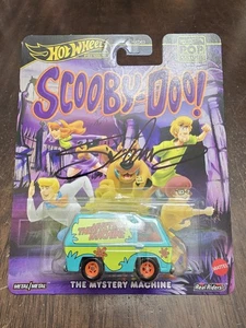 Hot Wheels Pop Culture Scooby-Doo! The Mystery Machine Autographed - Scott Innes - Picture 1 of 9