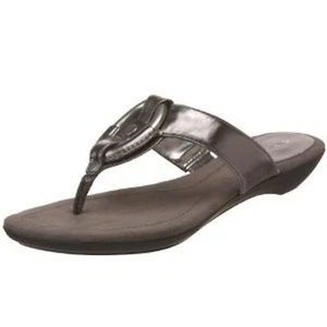 Neu im Karton Nine West *ZOTICO* SANDALEN GRÖSSE 10,5 M FARBE SILBER - Bild 1 von 1