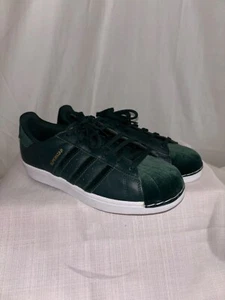 Adidas Superstar AC7211 Shoes Women’s 7 Green Gold Felt NEW NWOB - Picture 1 of 7