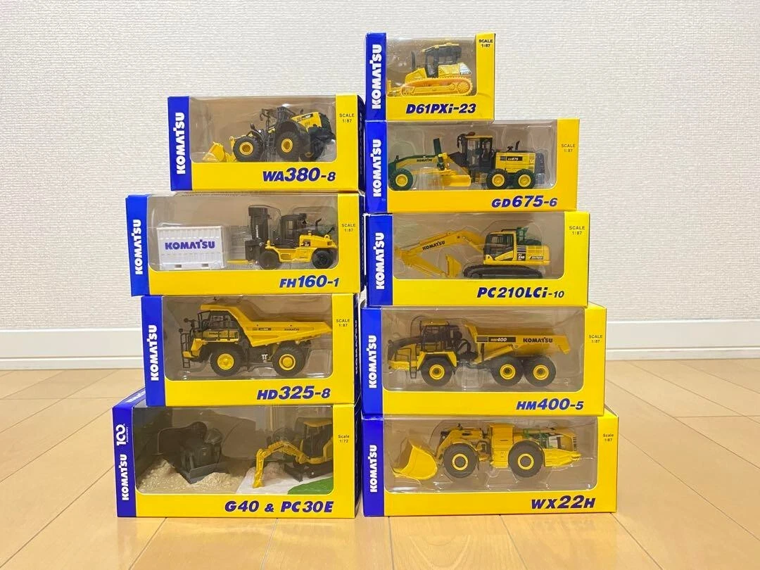 Komatsu 1:87 Scale Yellow Contemporary Manufacture Diecast