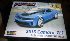 REVELL 85-4370 2013 CHEVY CAMARO ZL1 1/25 KIT Model Car Mountain FS - Picture 1 of 2