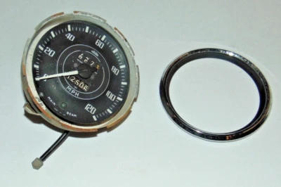 Triumph TR4 TR4A Jaeger SN6325/00  Speedometer---Straps Nuts Bezel No Lens- S4 L - Image 1 of 4