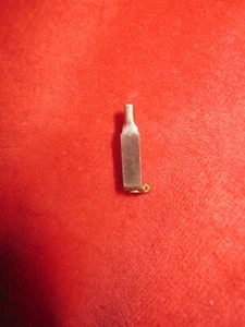 Vintage Small Brass Colored Bottle Pin/Broch - Picture 1 of 6