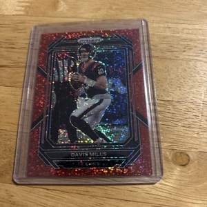 Panini Prizm 2022 - Davis Mills #113 Red Sparkle Prizm - Foto 1 di 2