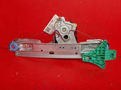 VAUXHALL ASTRA WINDOW REGULATOR + MOTOR PASSENGER SIDE REAR LH 20105 DOOR - Image 1 of 4