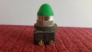 Interruptor selector Cutler Hammer 10250T bombilla domo verde luz vintage EE. UU. - Imagen 1 de 10